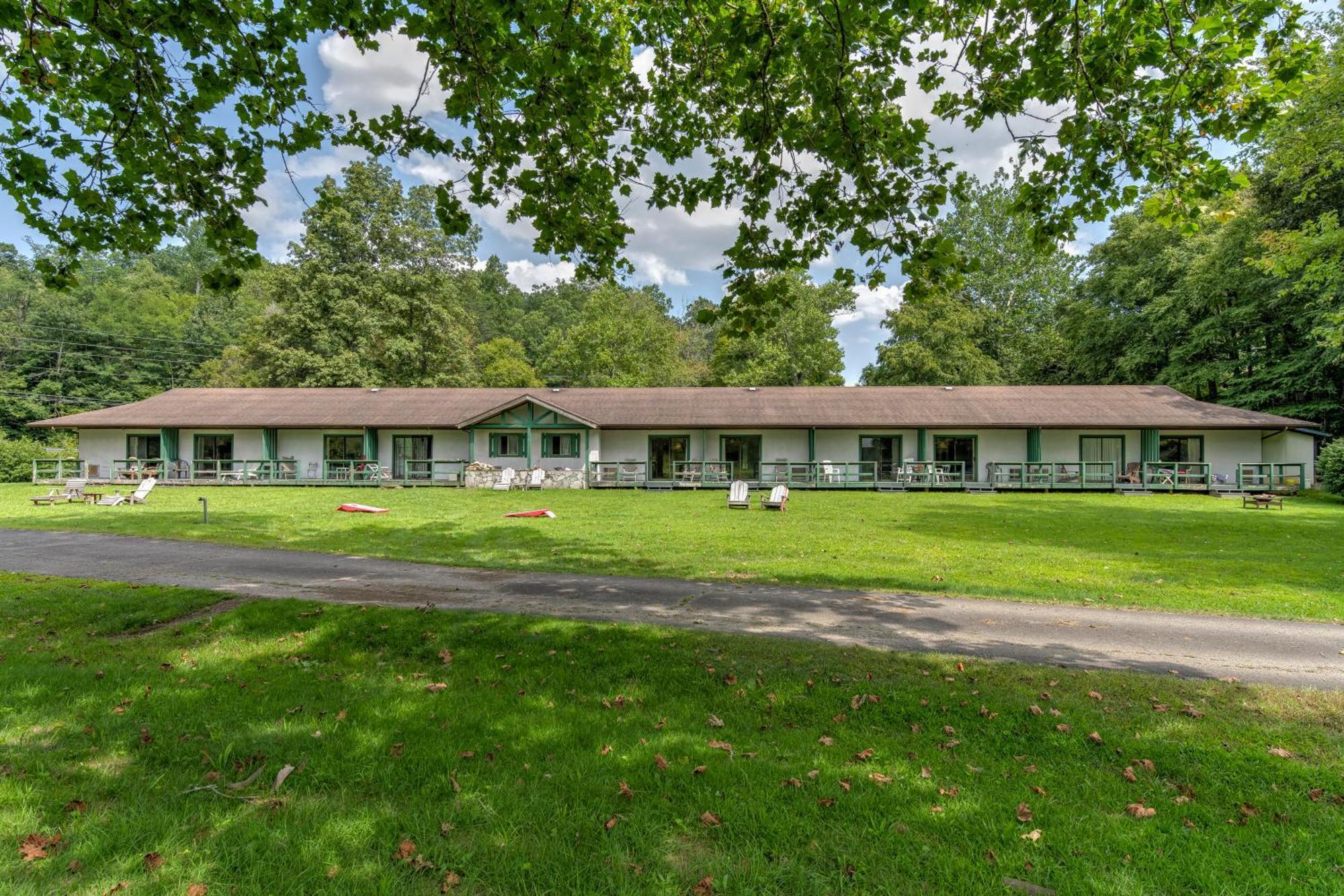 Lodge At Mount Mitchell Busick Экстерьер фото